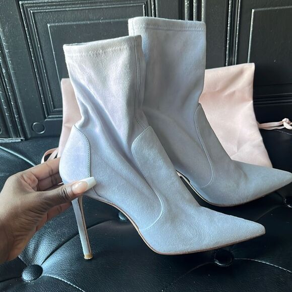 Stuart Weitzman Shoes - Stuart Weitzman Suede booties